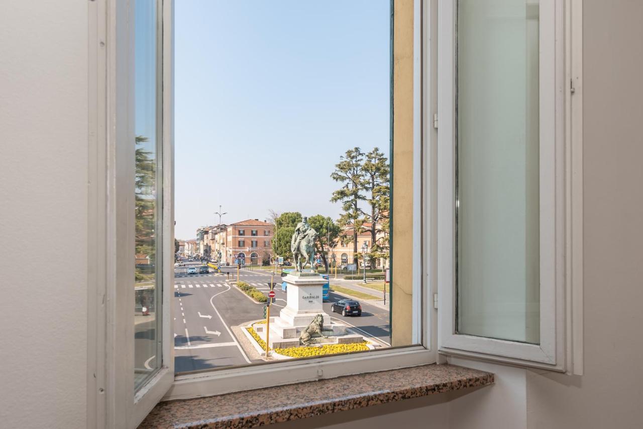 Appartamento Piazza Garibaldi - F&L Apartment 布雷西亚 外观 照片