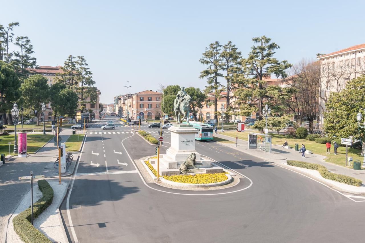 Appartamento Piazza Garibaldi - F&L Apartment 布雷西亚 外观 照片